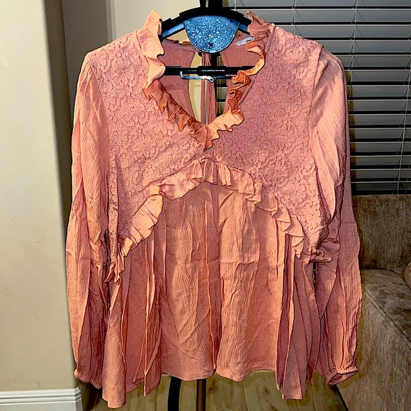 NWOT Oddy Ruffle Lace Peach Blouse - Picture 3 of 9